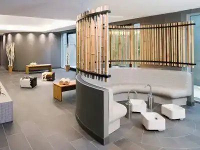 Mövenpick Stuttgart Airport - 11