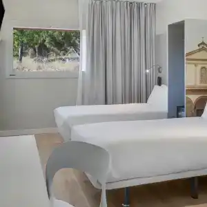 b&b Figueres - 45