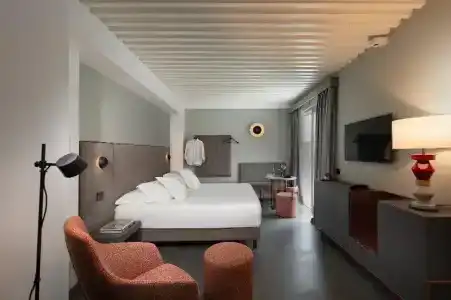 Vis Urban Suites & Spa - 67