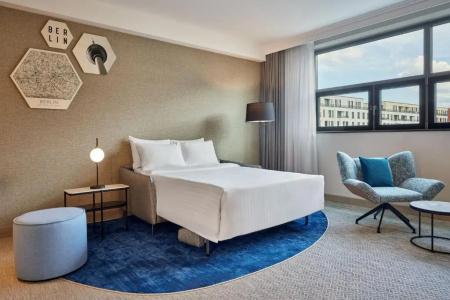 Courtyard by Marriott Berlin City Center - 29