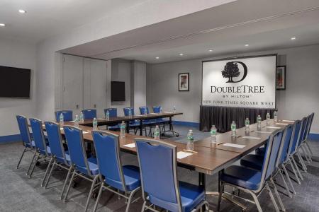 Doubletree By Hilton New York Times Square West - 17