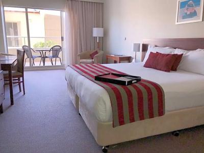 Rydges - 109