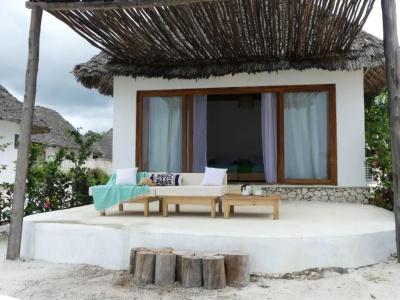 Zanbluu Beach - 67