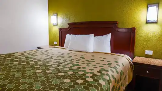 Rodeway Inn & Suites Fort Jackson - 26