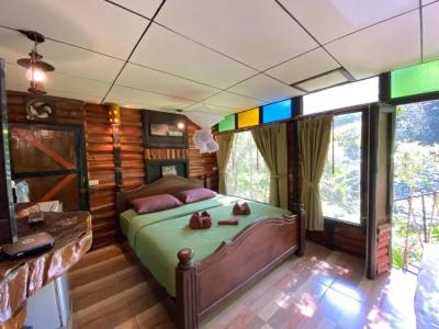Khao sok tree house resort - 43