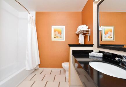 Fairfield Inn & Suites by Marriott - 7