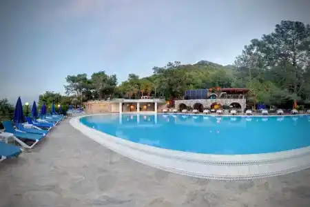 Montana Pine Resort - All Inclusive - 8
