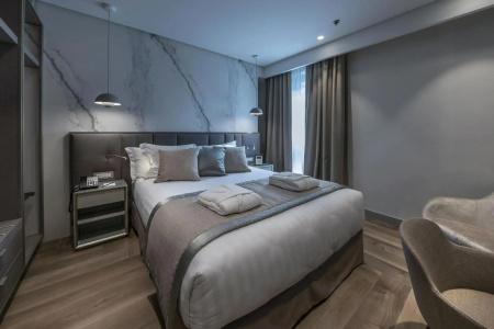 The Regency, Rome, a Tribute Portfolio - 6