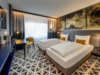 Mercure Freiburg am Münster - 94