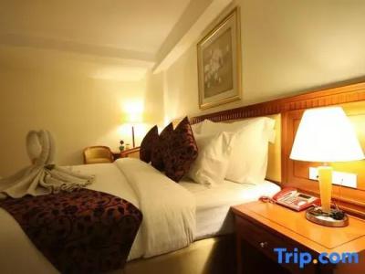 The Golden Ville Boutique and Spa - 78