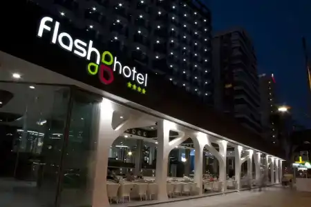 Flash Benidorm - Adults Only 4 Sup - 41