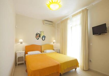 Sunny Hill Studios - 133