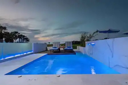 Delfina Beach - 12