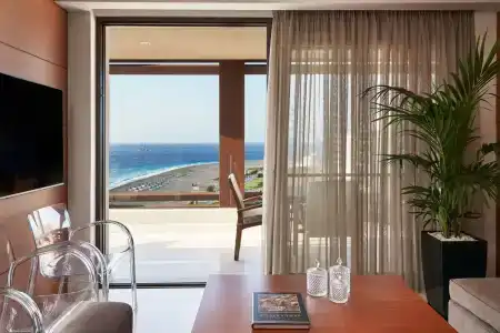 Bellevue On The Beach Suites - 7