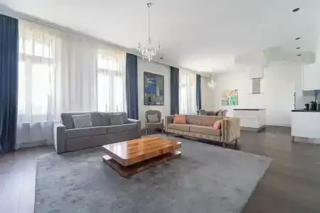 Zoya Luxury Residence - 123