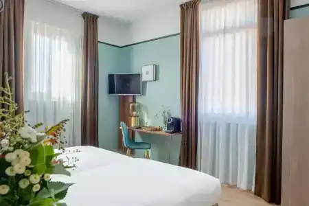 Hôtel Le Bristol - 70
