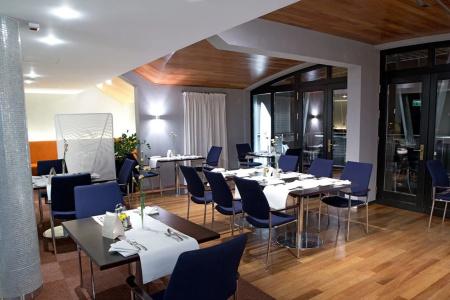 Niebieski Art & Spa - 25