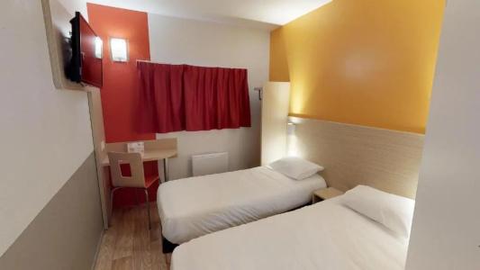 Première Classe Reims Ouest - Tinqueux - 31