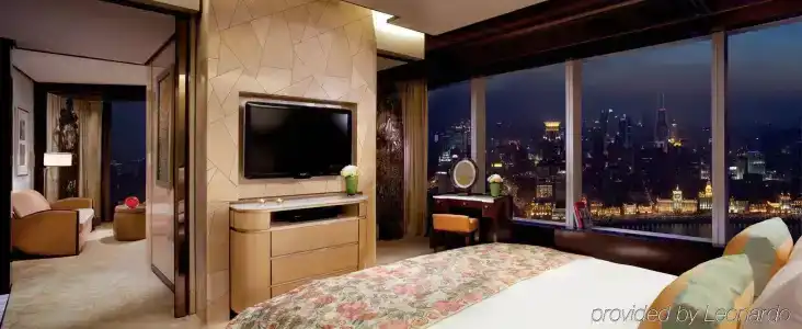 The Ritz-Carlton Shanghai, Pudong - 5