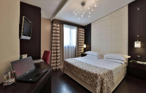Best Western Cinemusic - 3