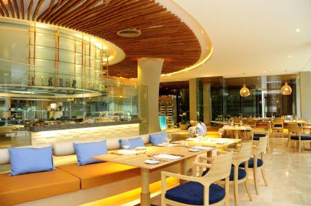 Renaissance Phuket Resort & Spa - Sha Extra Plus - 11