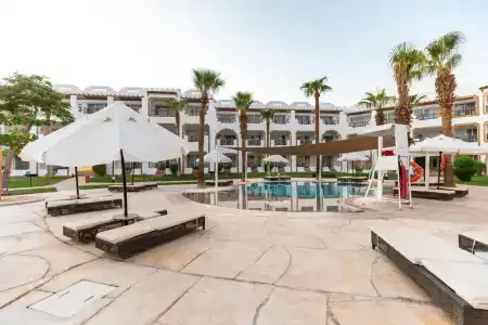 Sunrise Remal Beach Resort - 13