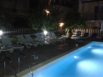 Alkion Aparthotel - 11