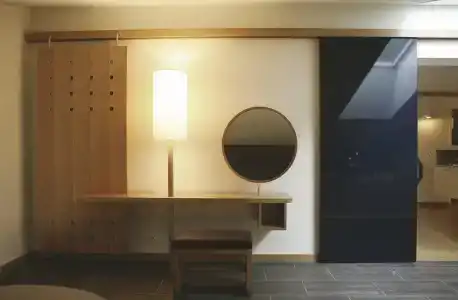 The Omnia - 1