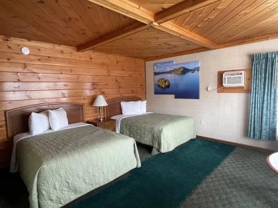 Lake Crest Inn - 4