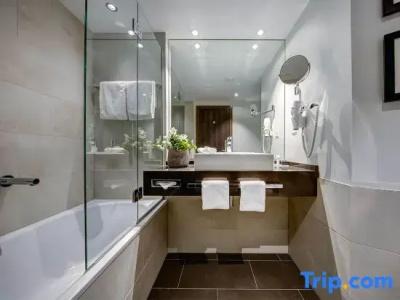 Best Western Premier Beaulac - 88
