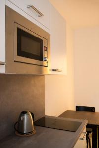 am Schlosstheater - 11