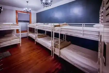 Q4 and Hostel - 3