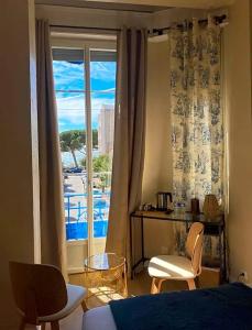 Eden Hôtel - 142