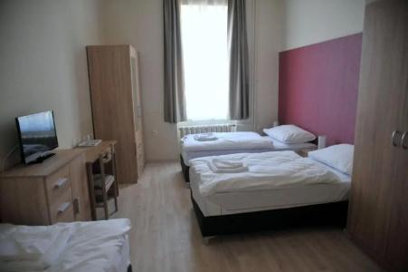 Piros Arany Panzió Kalocsa - 7