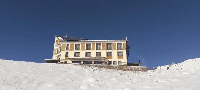 RezoHut - 0