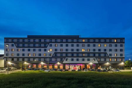 Moxy Frankfurt Airport Kelsterbach - 38