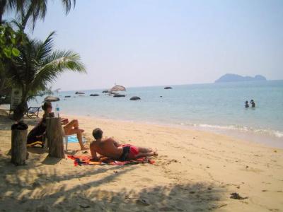 Sea Scene Resort - 14