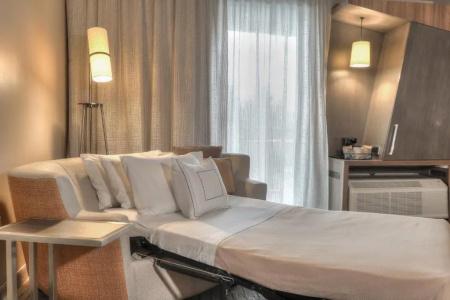 Courtyard by Marriott - 120