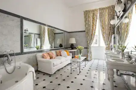 Grand Plaza - 5