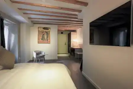 Chez Maman & Restaurant - 1