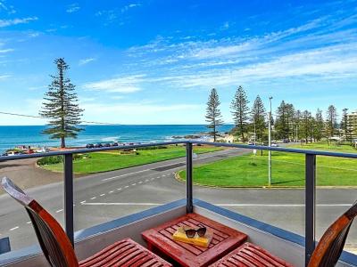 Rydges - 104