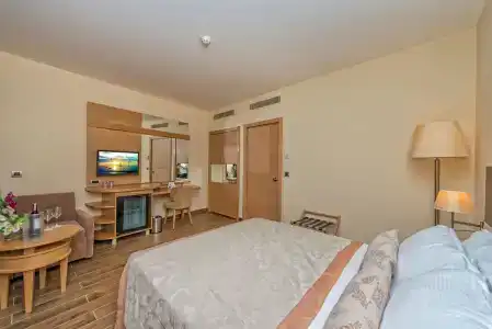 Selectum Family Resort Side - 8