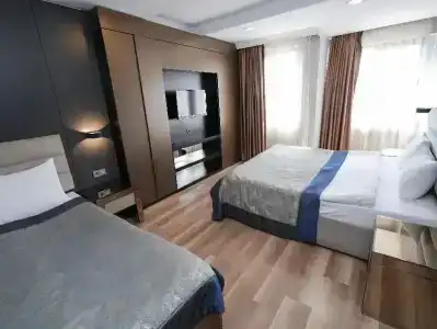 A Palace Suites - 95