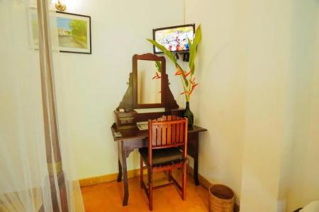 Fort Dew Guest House - 2
