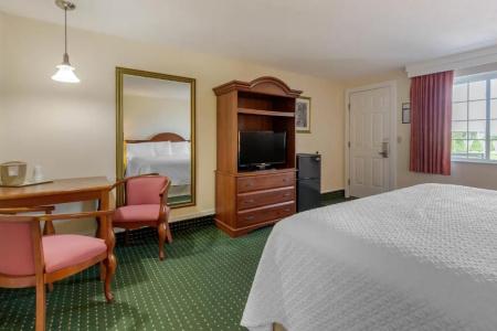 Ogunquit and Suites - 55
