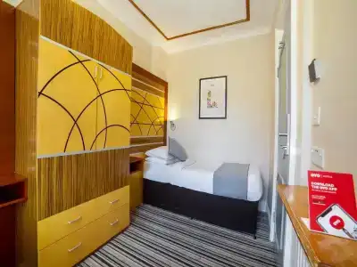 Oyo Vegas - 3