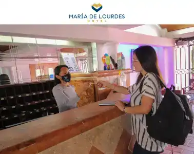 Maria de Lourdes - 32