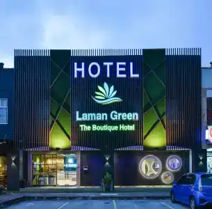 Laman Green The Boutique - 24