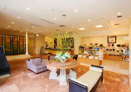 Palm Royal Naha Kokusai Street - 2
