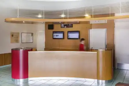 ibis Rennes Centre Gare Sud - 1